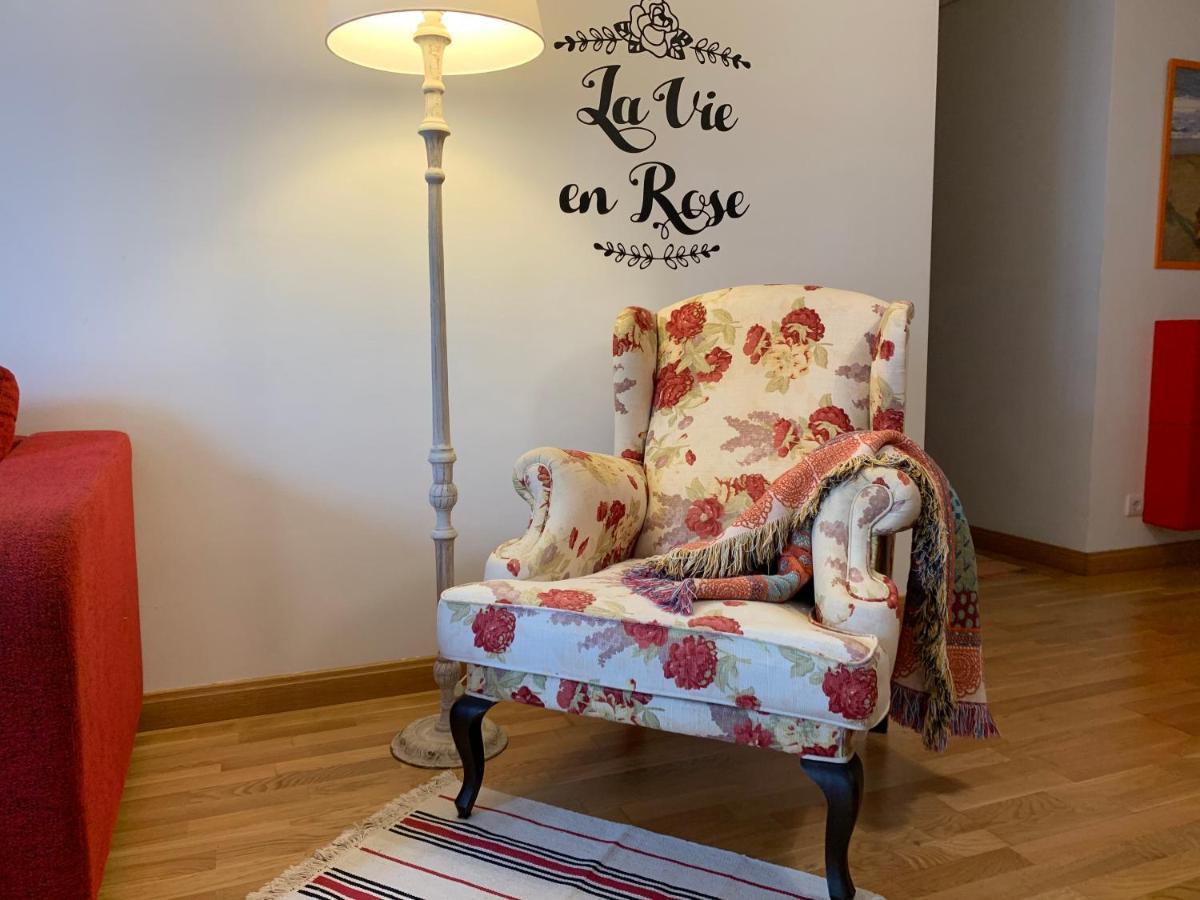 Appartamento La Vie En Rose Piso En El Centro Briviesca Esterno foto