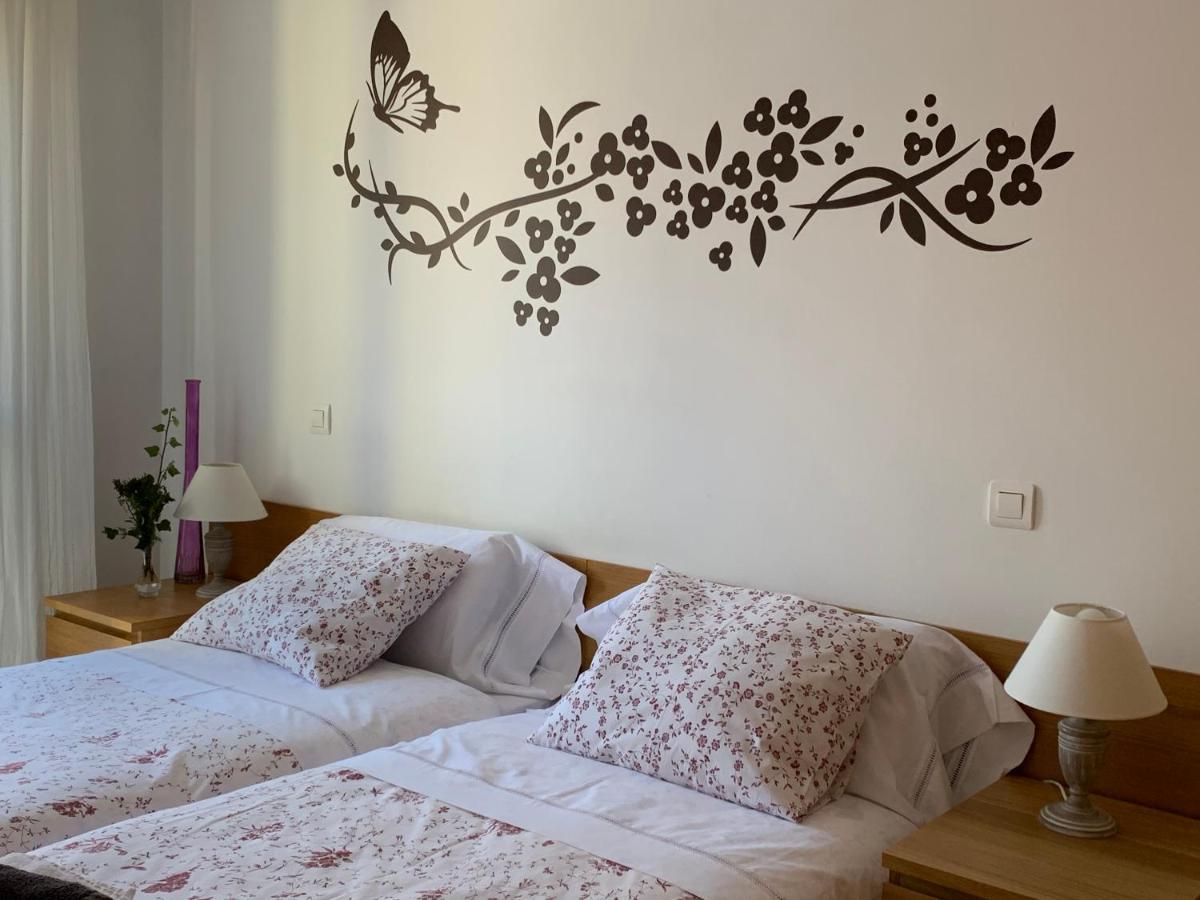 Appartamento La Vie En Rose Piso En El Centro Briviesca Esterno foto
